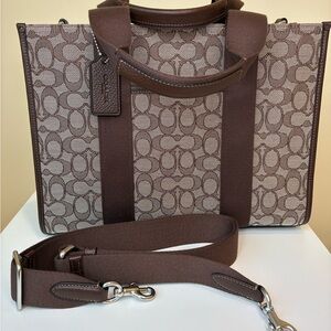 Coach Smith Tote Bag in signature jacquard and refined pebble leather